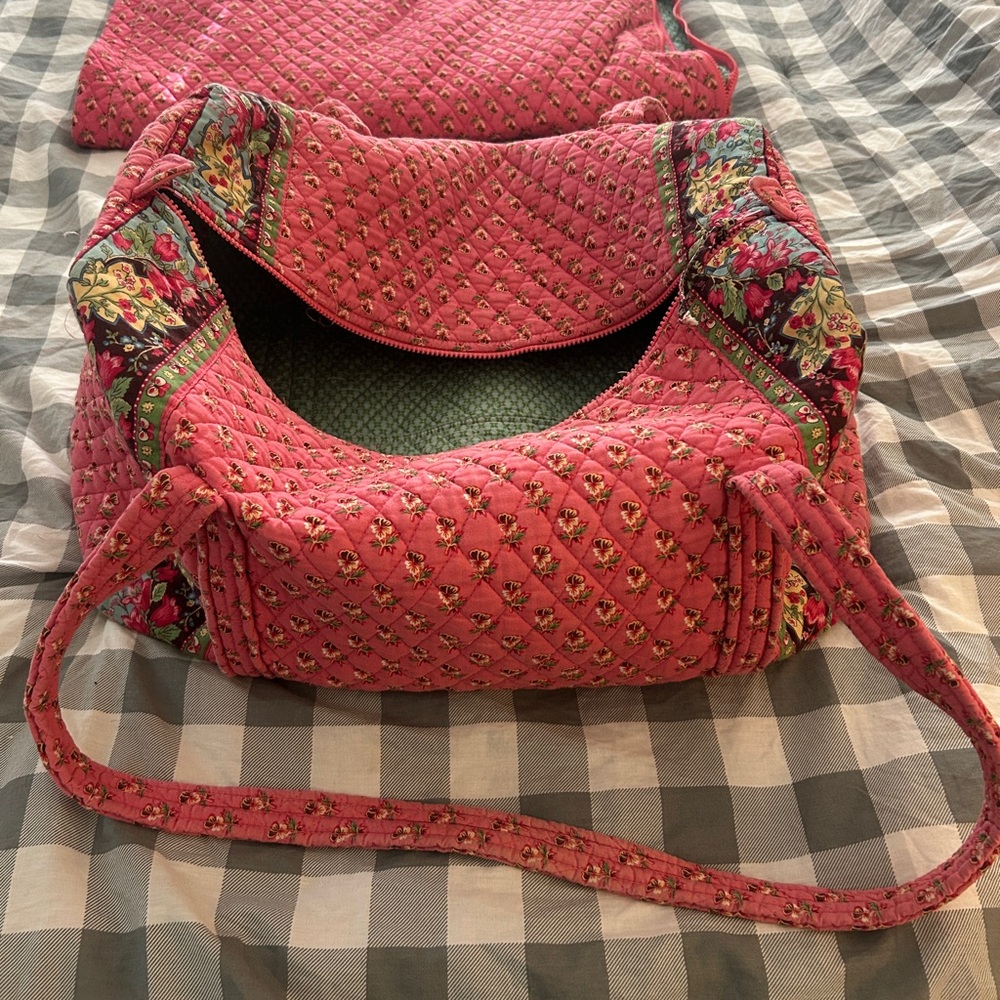 Vera Bradley medium duffel bag in Pink Pansy retired print